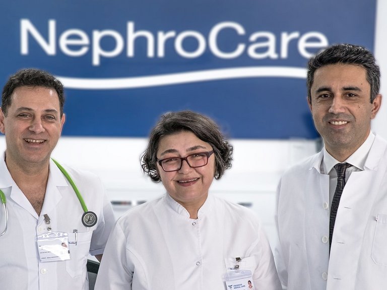 [Translate to Slovenia:] The NephroCare team 