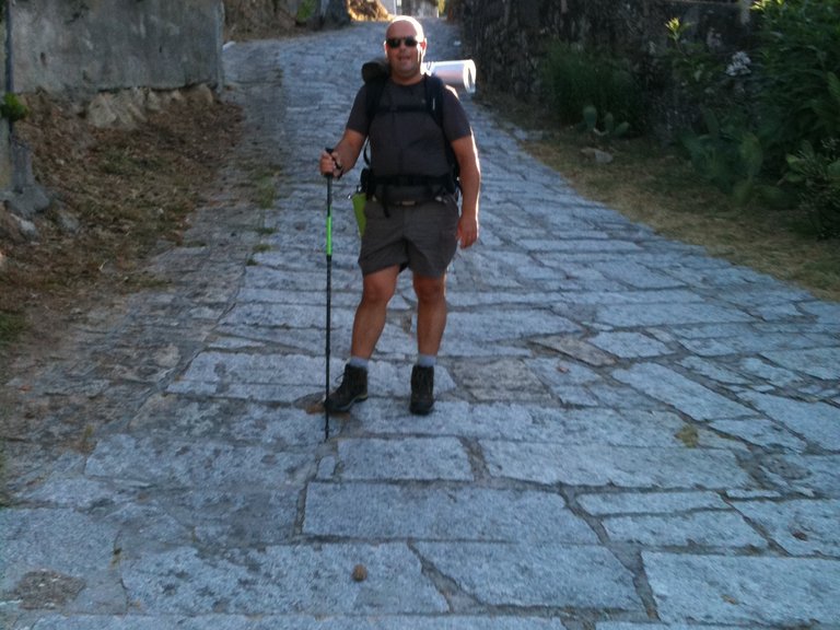 [Translate to Slovenia:] Patient on his way to the Camino de Santiago route
